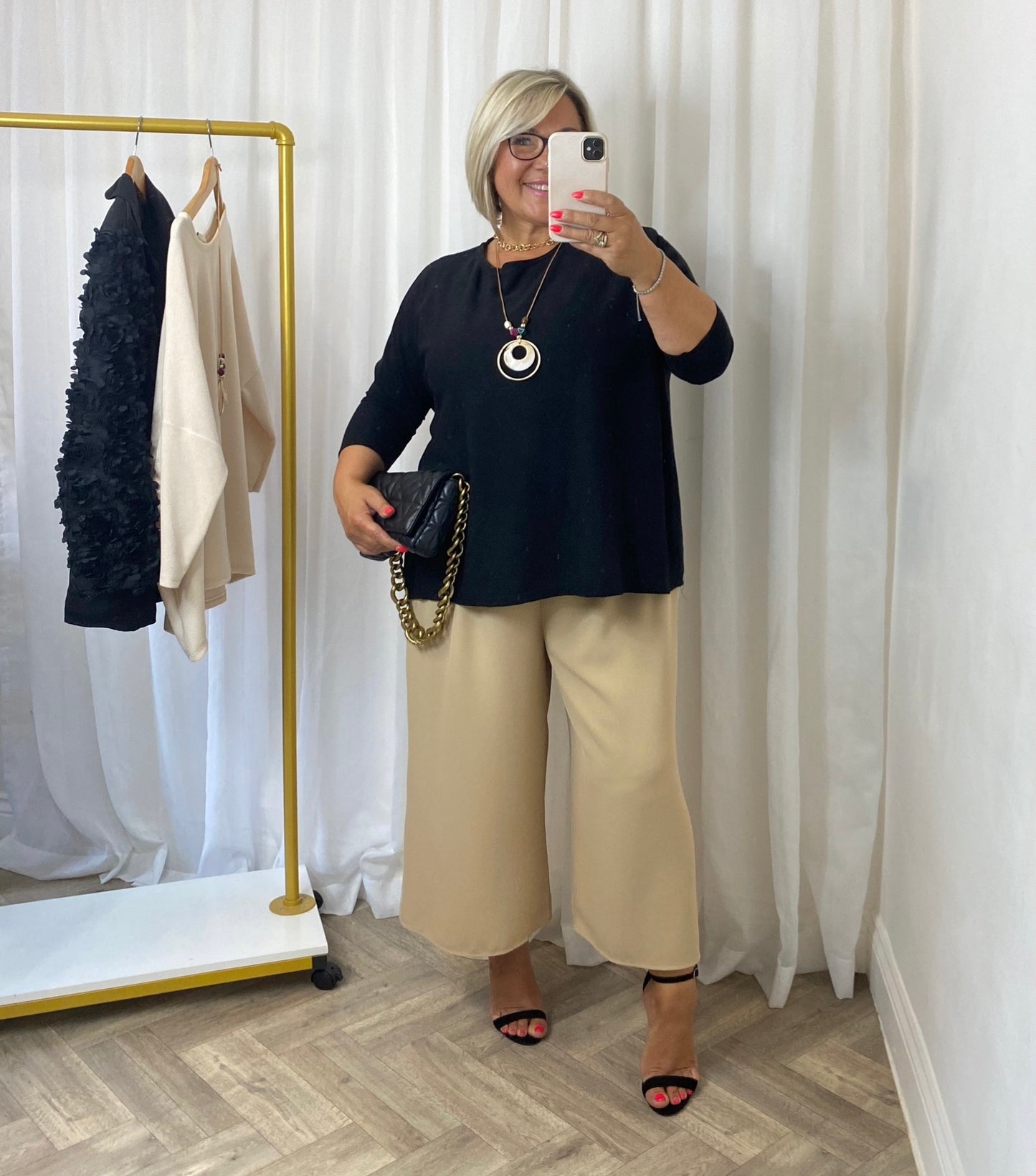 Wide Leg Culottes In Beige